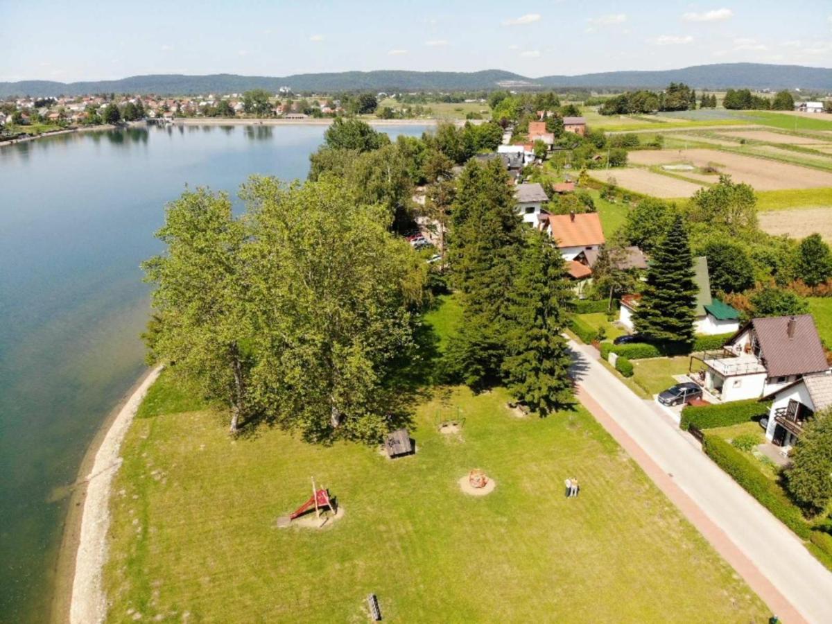 Vila Kosjenka On Lake Sabljaci Ogulin Εξωτερικό φωτογραφία